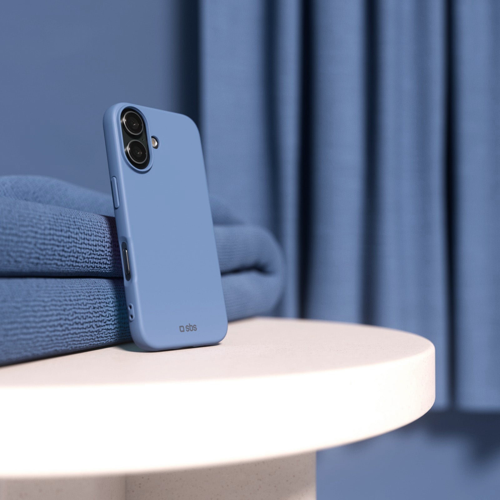 Instinct cover for iPhone 16 Plus