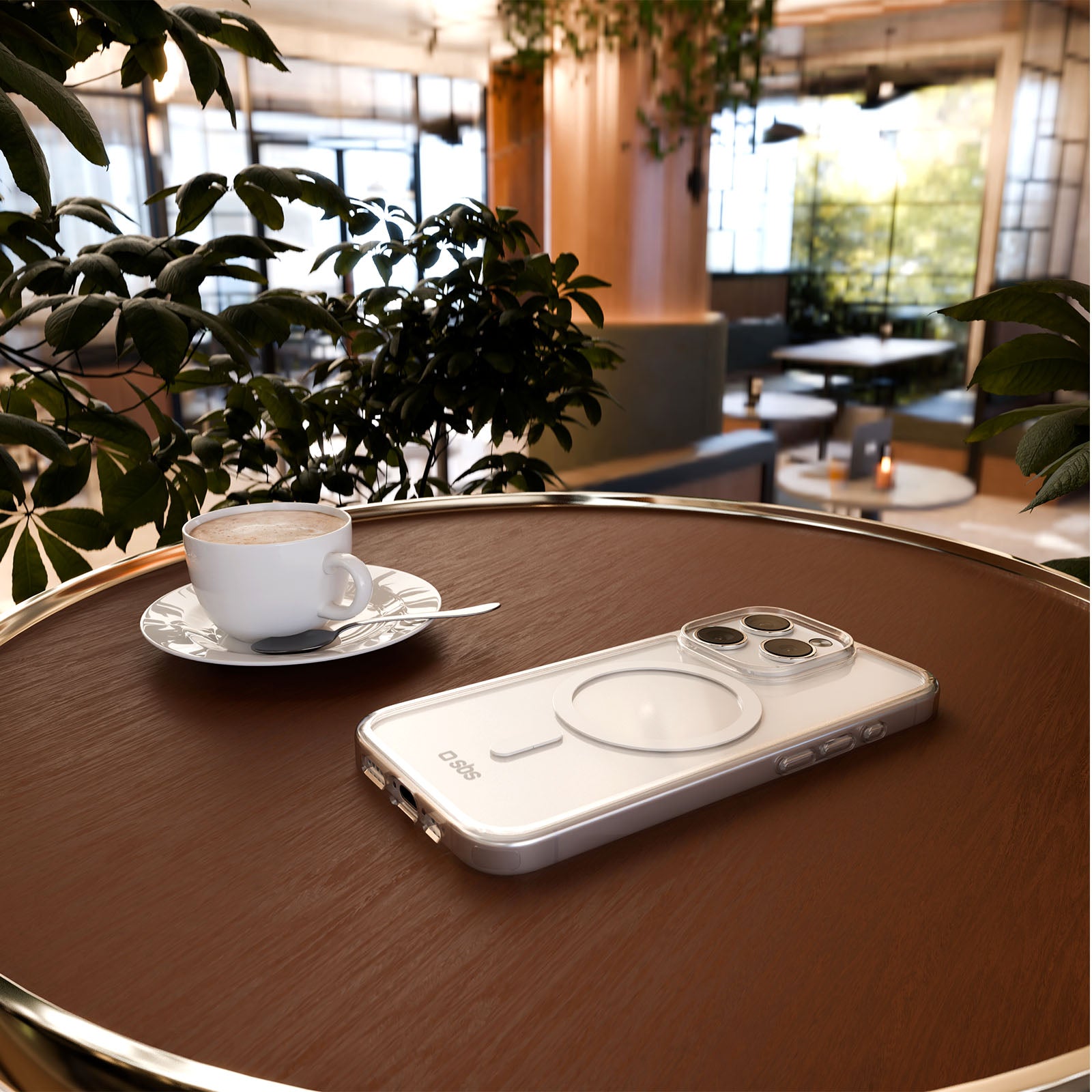 Rigid transparent case compatible with MagSafe charging for iPhone 15 Pro Max