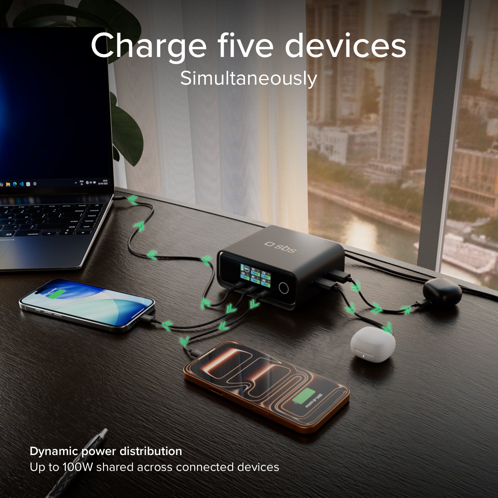 100W Power Delivery Tischladestation mit TFT-Display, 3 USB-C- und 2 USB-A-Anschlüssen, ideal für Laptops